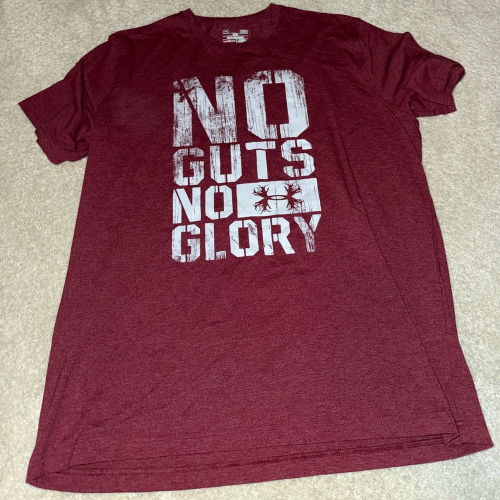 Men’s under armor tee